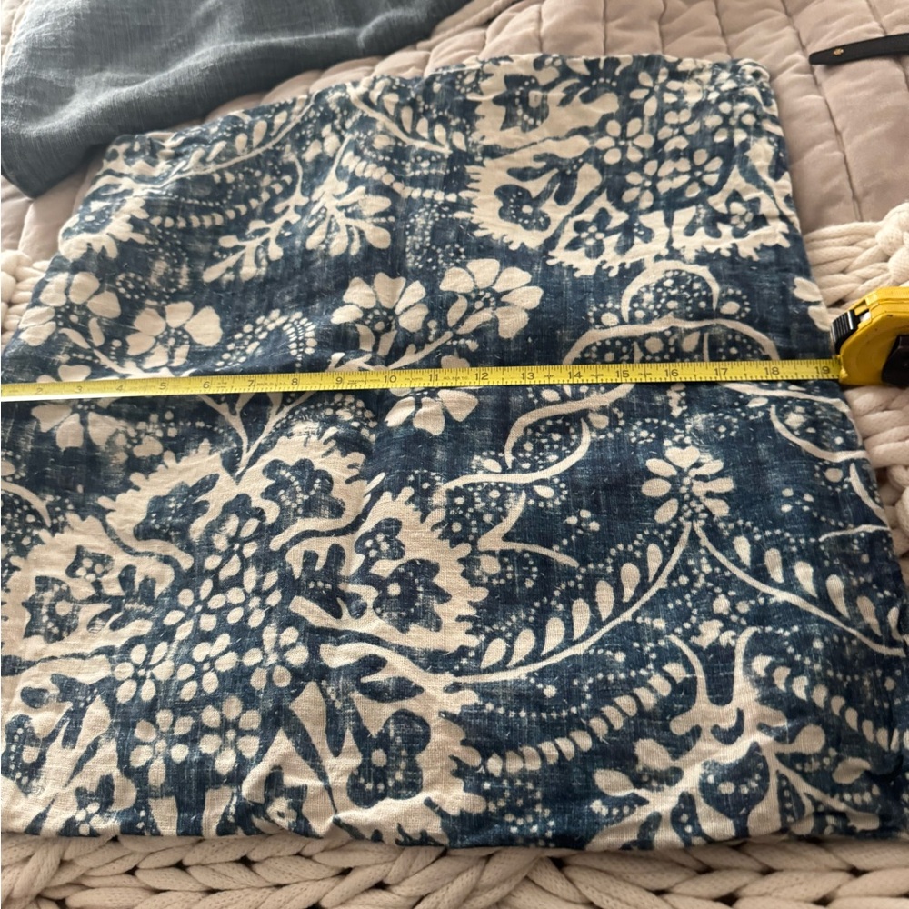 Pottery Barn Bernyce Pillow indigo used - Picture 3 of 5
